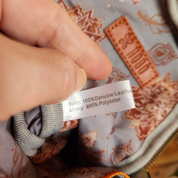 HOBO Fate Vintage Hide Leather Crossbody Bag Phone Purse Golden Leaf Metallic - Picture 7 of 11